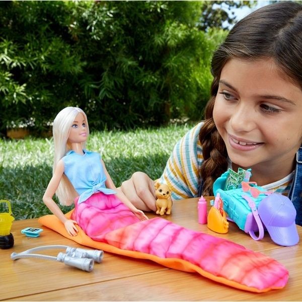 Barbie Kampa Gidiyor Oyun Seti Hdf73