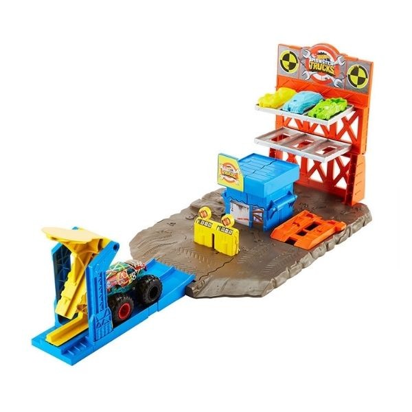 Hot Wheels Monster Trucks Patlama İstasyonu Hfb12