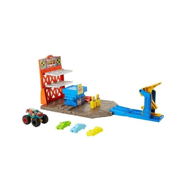 Hot Wheels Monster Trucks Patlama İstasyonu Hfb12