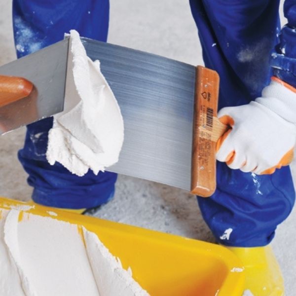 Dekor 056 Ahşap Saplı Macun Küreği Yay Çeliği 18cm