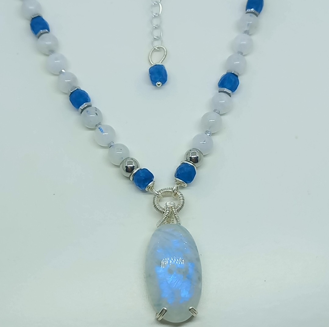 Sibelce 1908 Aytaşı El Yapımı Kolye