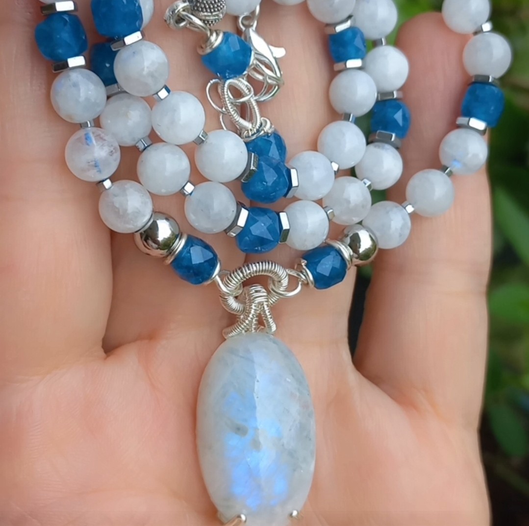 Sibelce 1908 Aytaşı El Yapımı Kolye