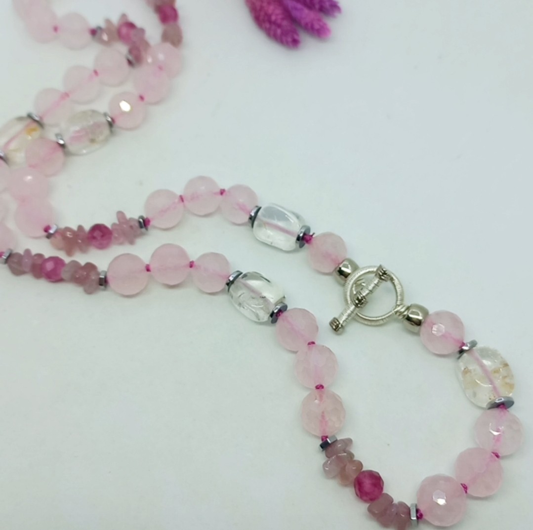 Sibelce 1900 Pembe Kuvars El Yapımı Kolye