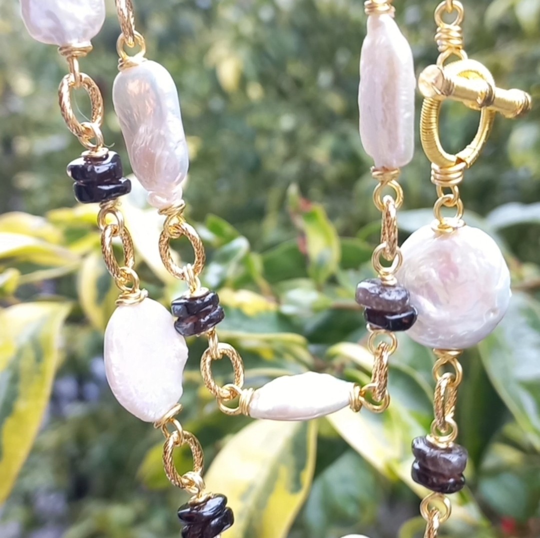 Sibelce 2079 Doğal barok sakız İnci dumanlı Kuvars El Yapımı Uzun Kolye