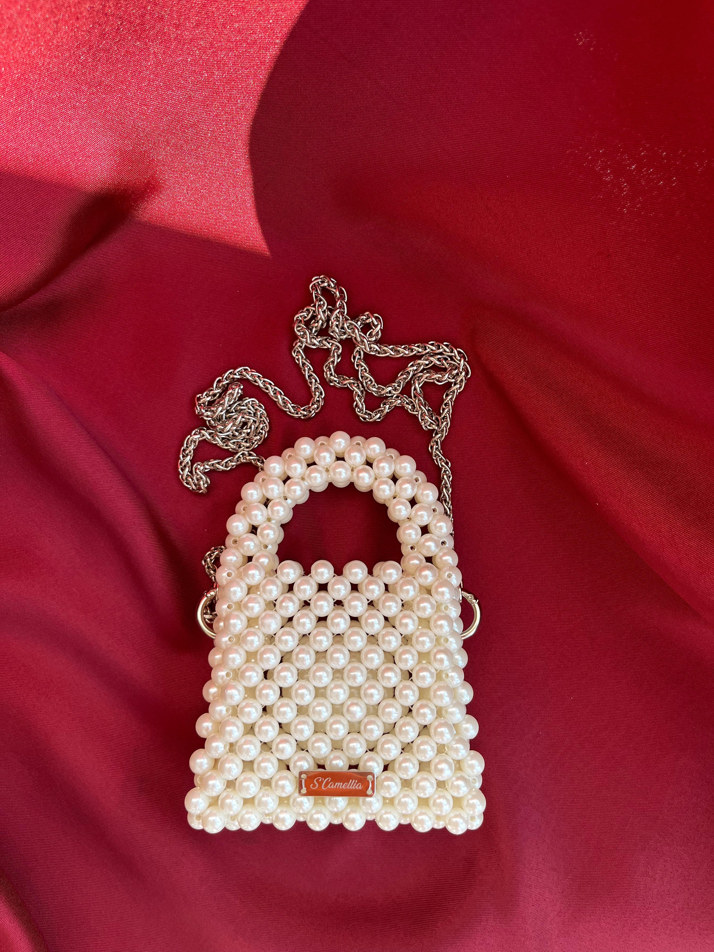 S'Camellia Mini Pearl Bag – Mini Çanta Şıklığını İnci Detaylarla Tamamlayın