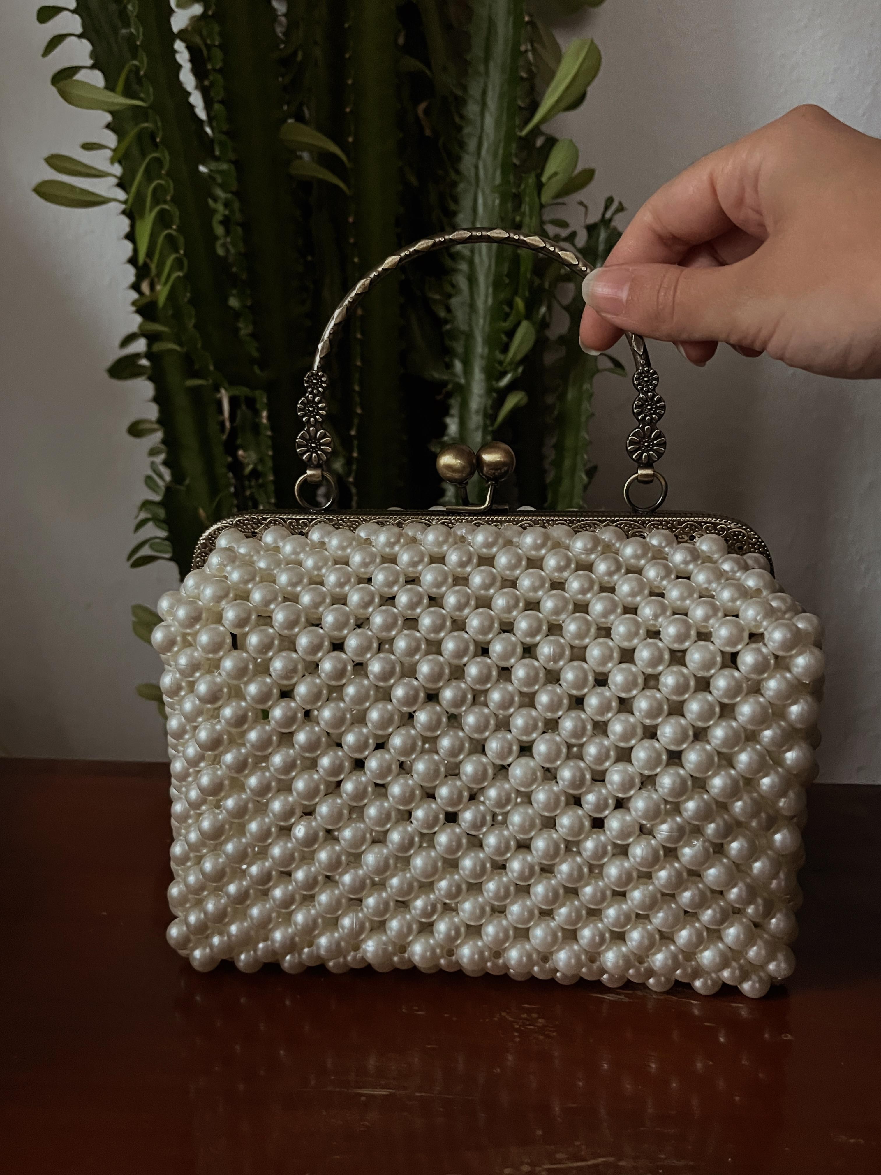 S'Camellia Vintage Pearl Bag – Şıklığın ve Zarafetin Buluştuğu Vintage Çanta