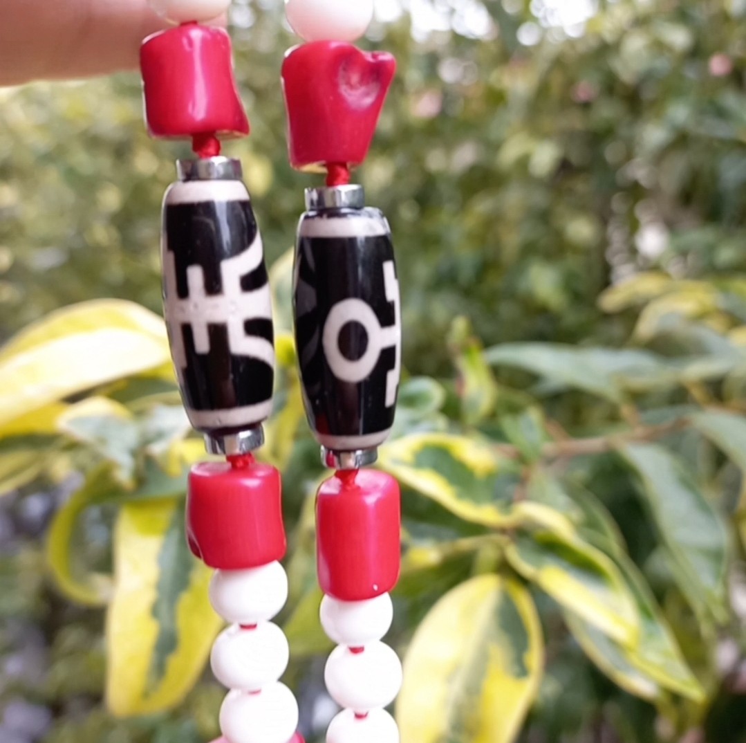 Sibelce 2090 Druzeli Akik Tibet Akik Beyaz ve Kırmızı Mercan El Yapımı Kolye