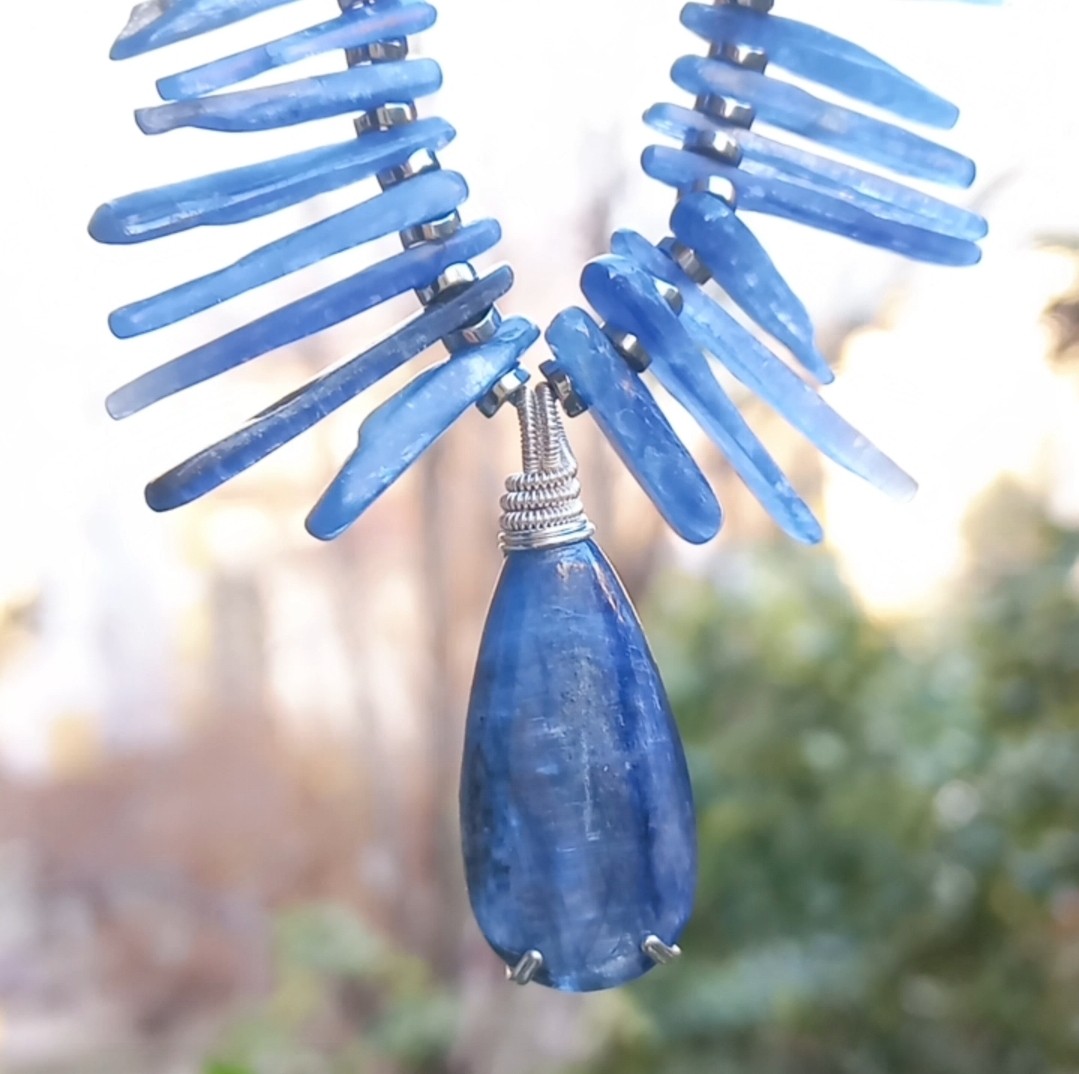 Sibelce 2104 Kyanit El Yapımı Kolye