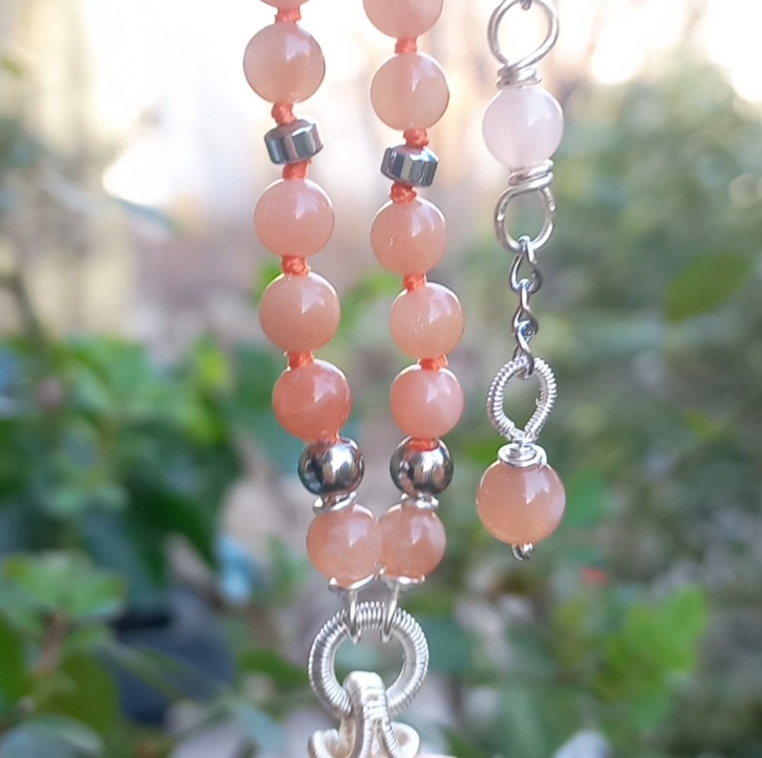 Sibelce 2106 Scolecite Şeftali Aytaşı Hematit El Yapımı Kolye