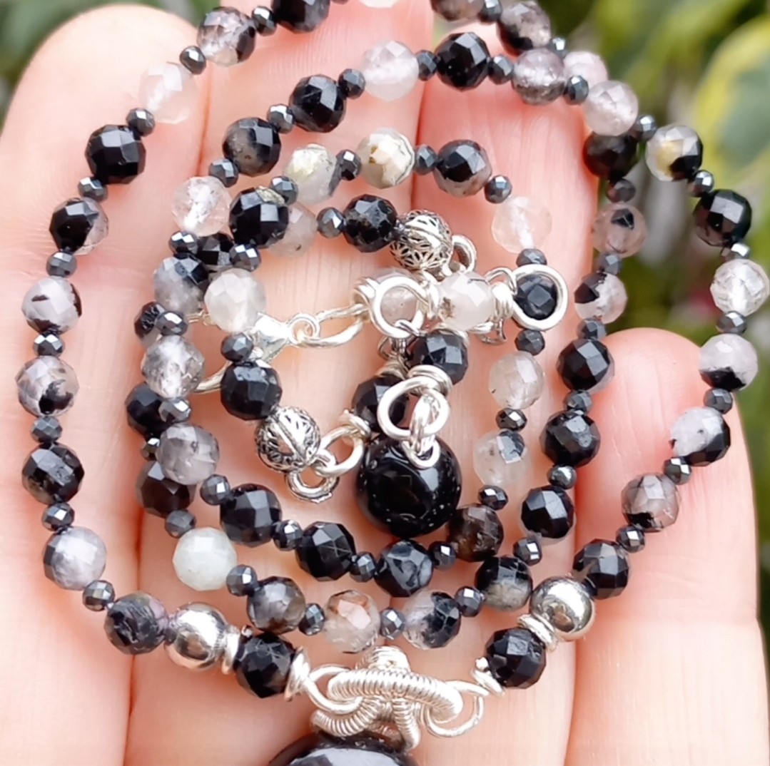 Sibelce 2134 Hypersthene Turmalinli Kuvars El Yapımı Kolye