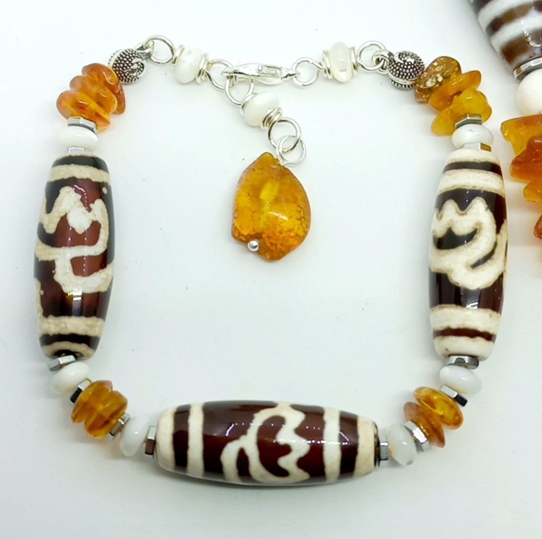 Sibelce 2137 Tibet Akik Kehribar Sedef El Yapımı Bileklik