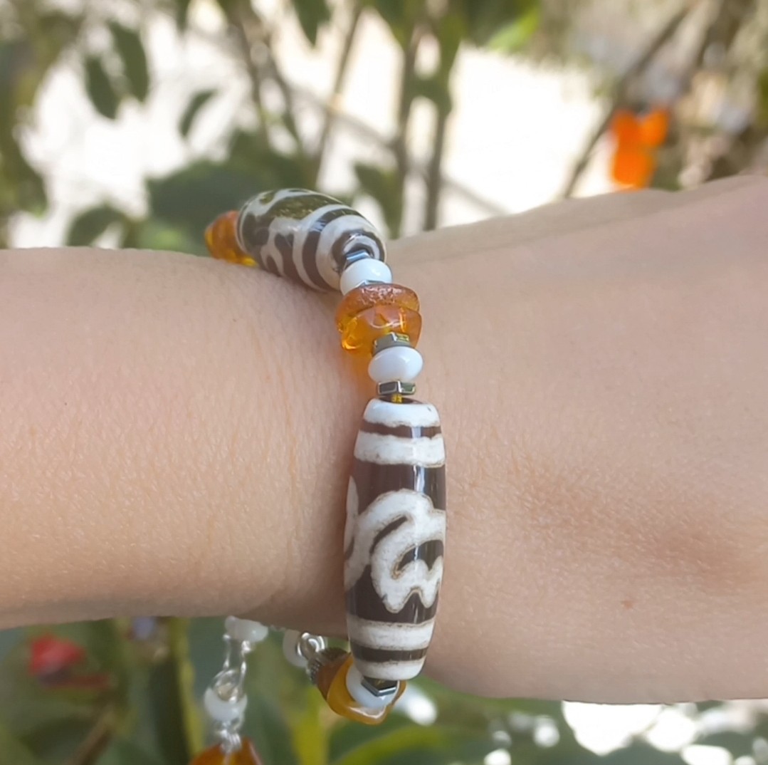 Sibelce 2137 Tibet Akik Kehribar Sedef El Yapımı Bileklik