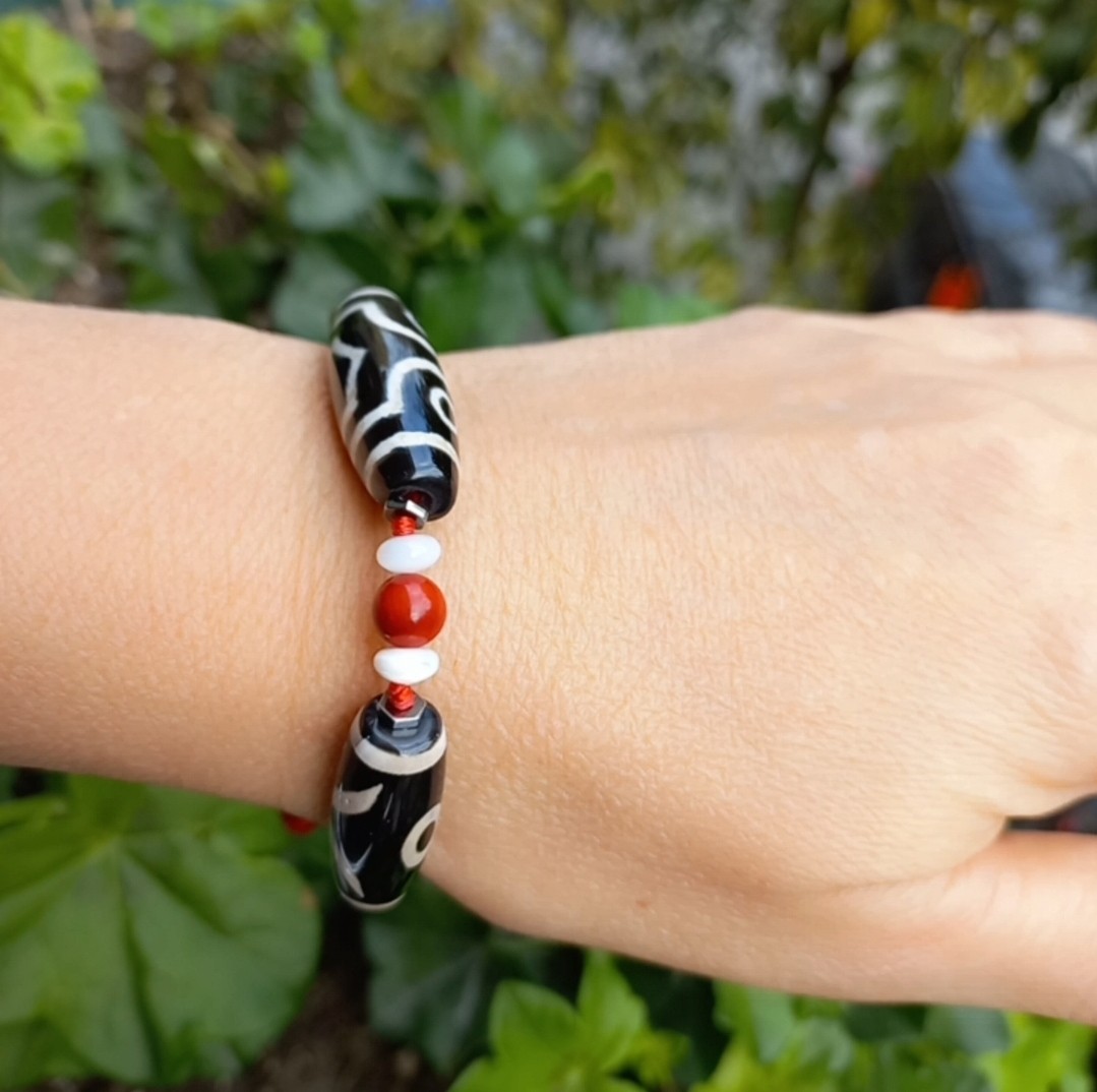 Sibelce 2141 Tibet Akik Mercan Sedef El Yapımı Düğümlü Bileklik