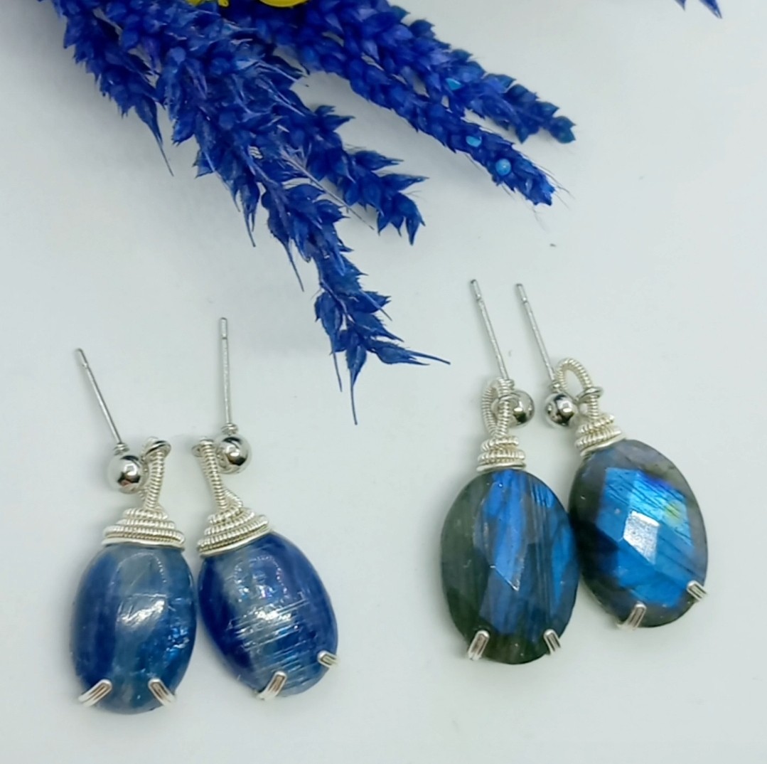 2154 Kyanit el yapımı küpe