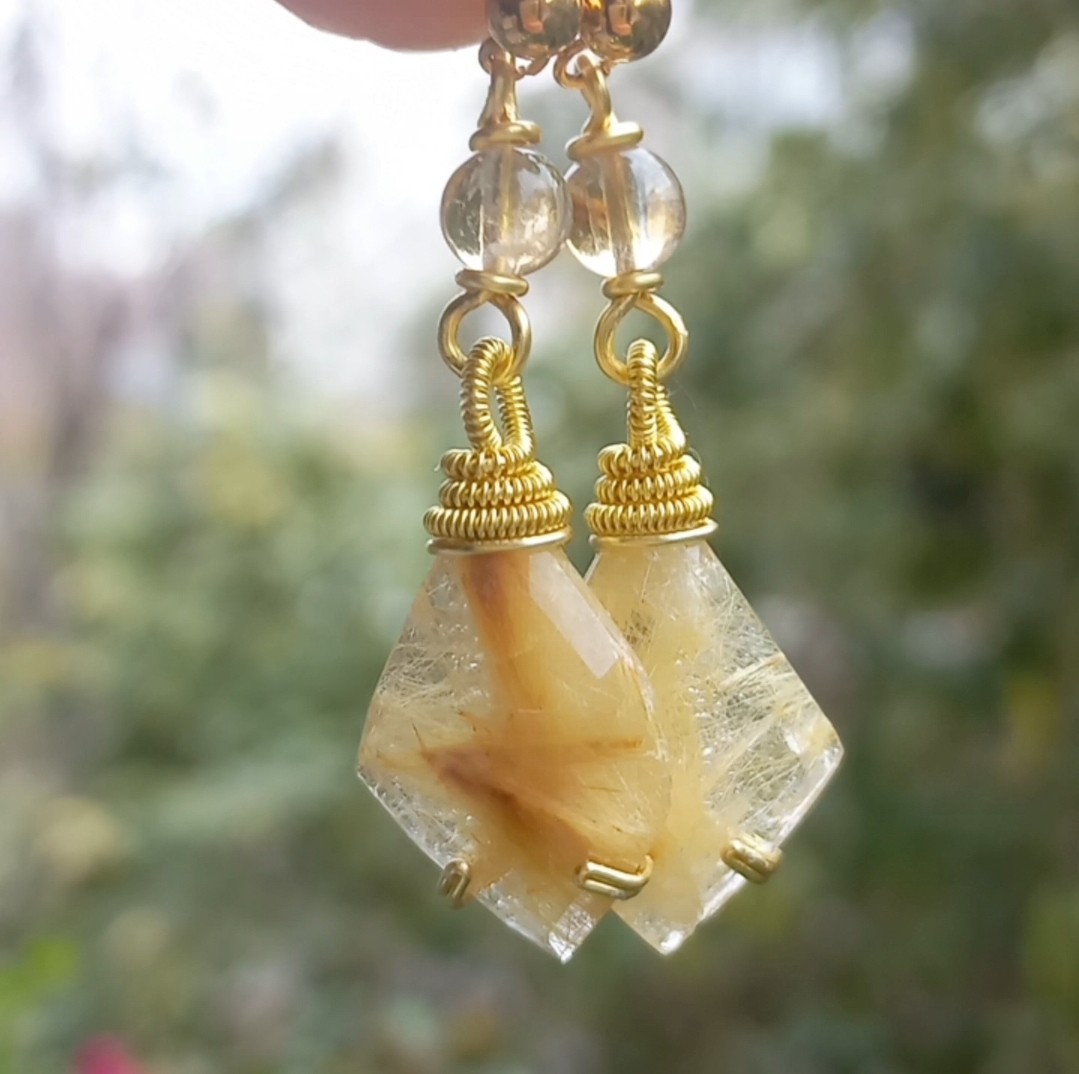 2156 Altın rutilli Kuvars Sitrin el yapımı küpe