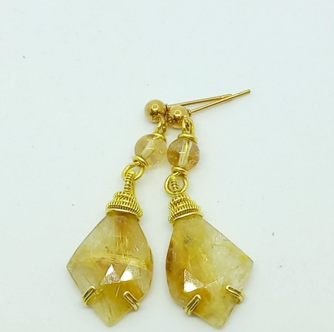 2156 Altın rutilli Kuvars Sitrin el yapımı küpe