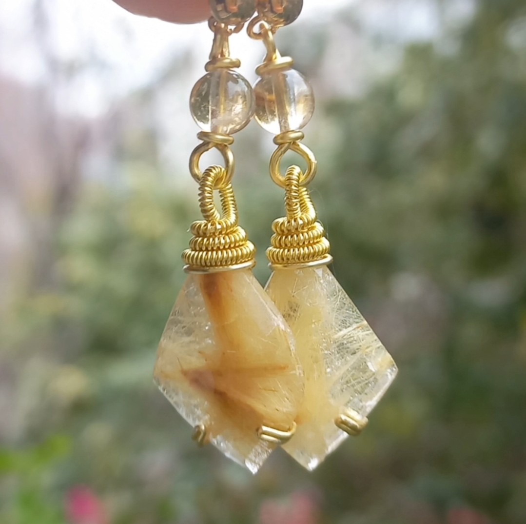 2156 Altın rutilli Kuvars Sitrin el yapımı küpe