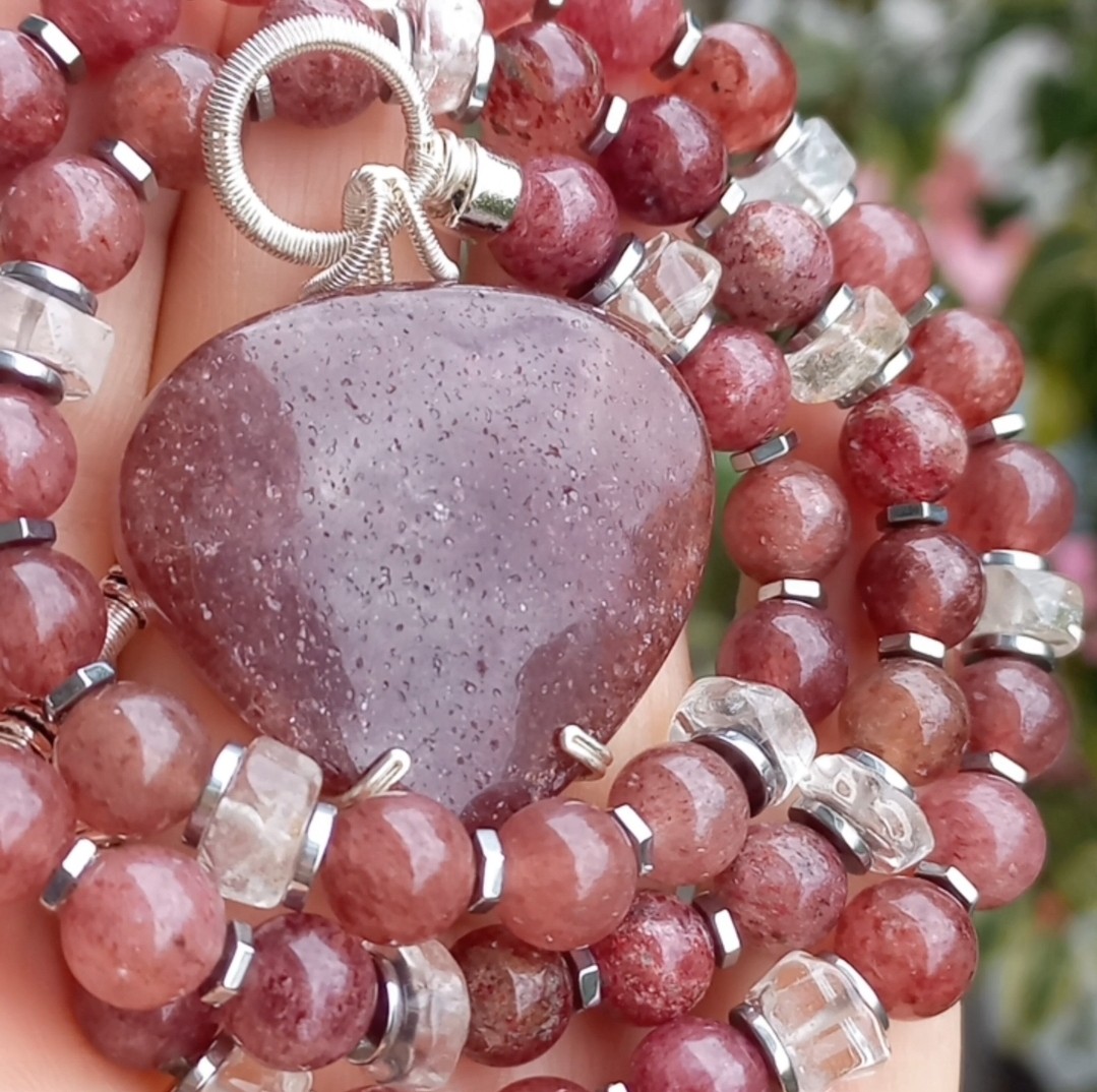 2181 Çilek Kuvars el yapımı kolye