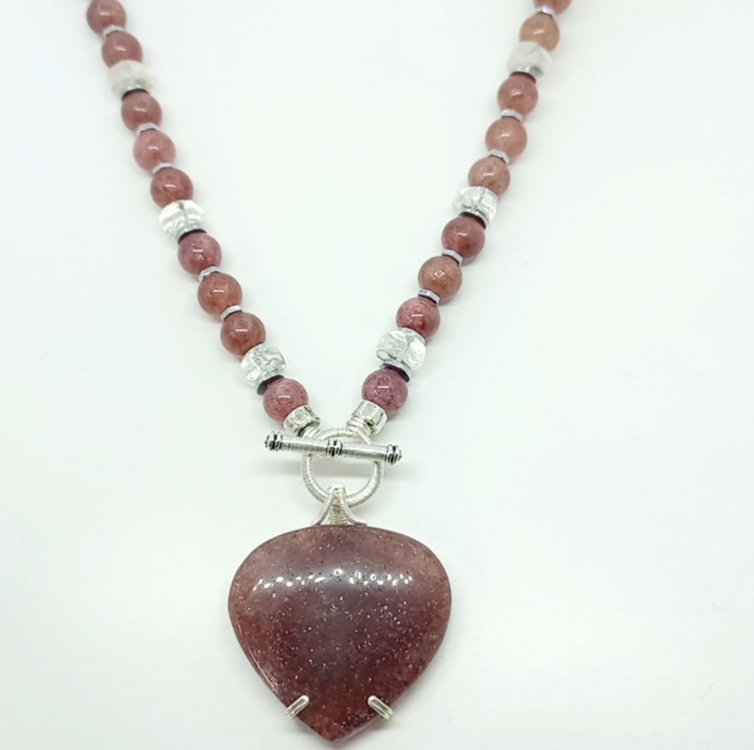2181 Çilek Kuvars el yapımı kolye