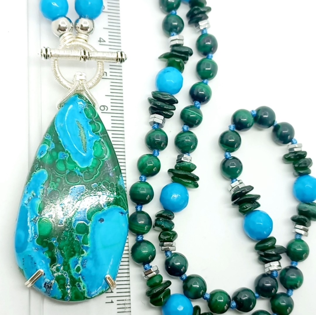 2186 Azurit Malahit Turkuaz Sedef düğümlü el yapımı kolye