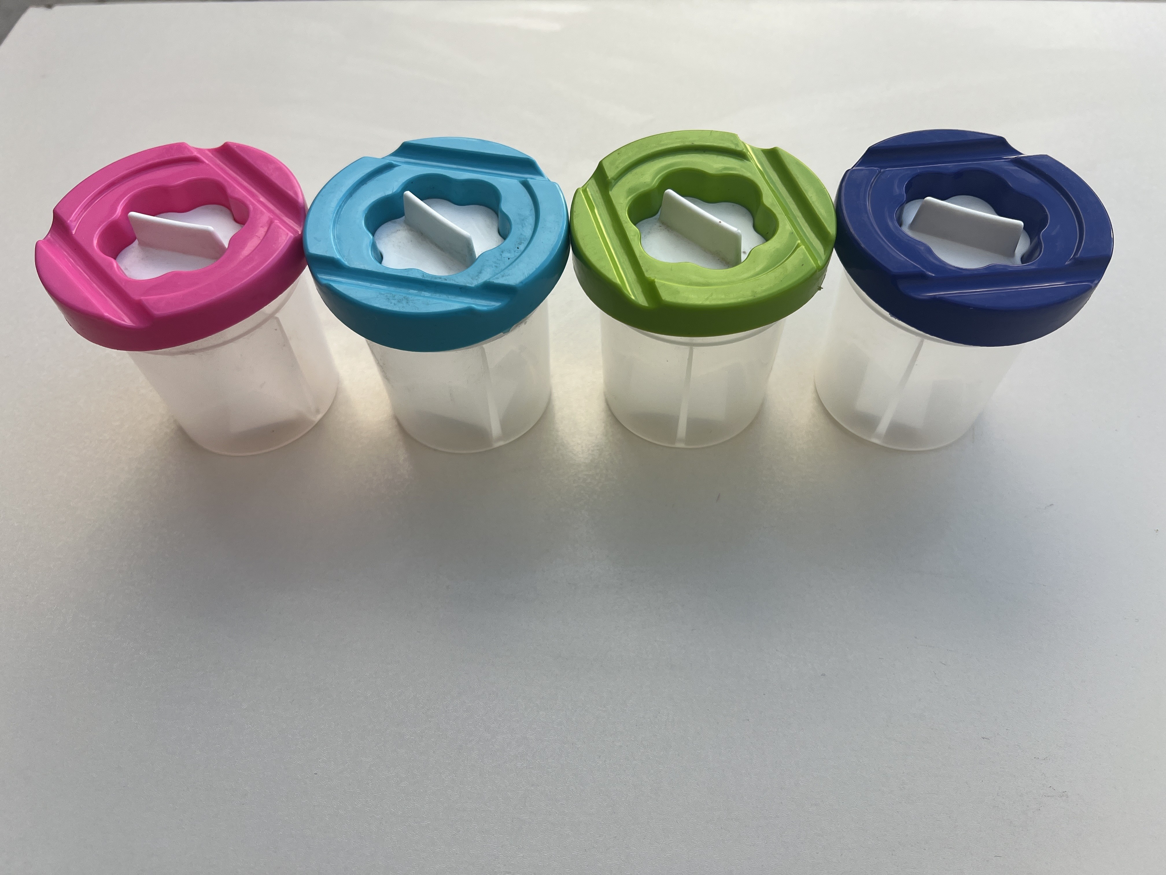 Sulu Boya Kabı 3 Bölümlü Pembe