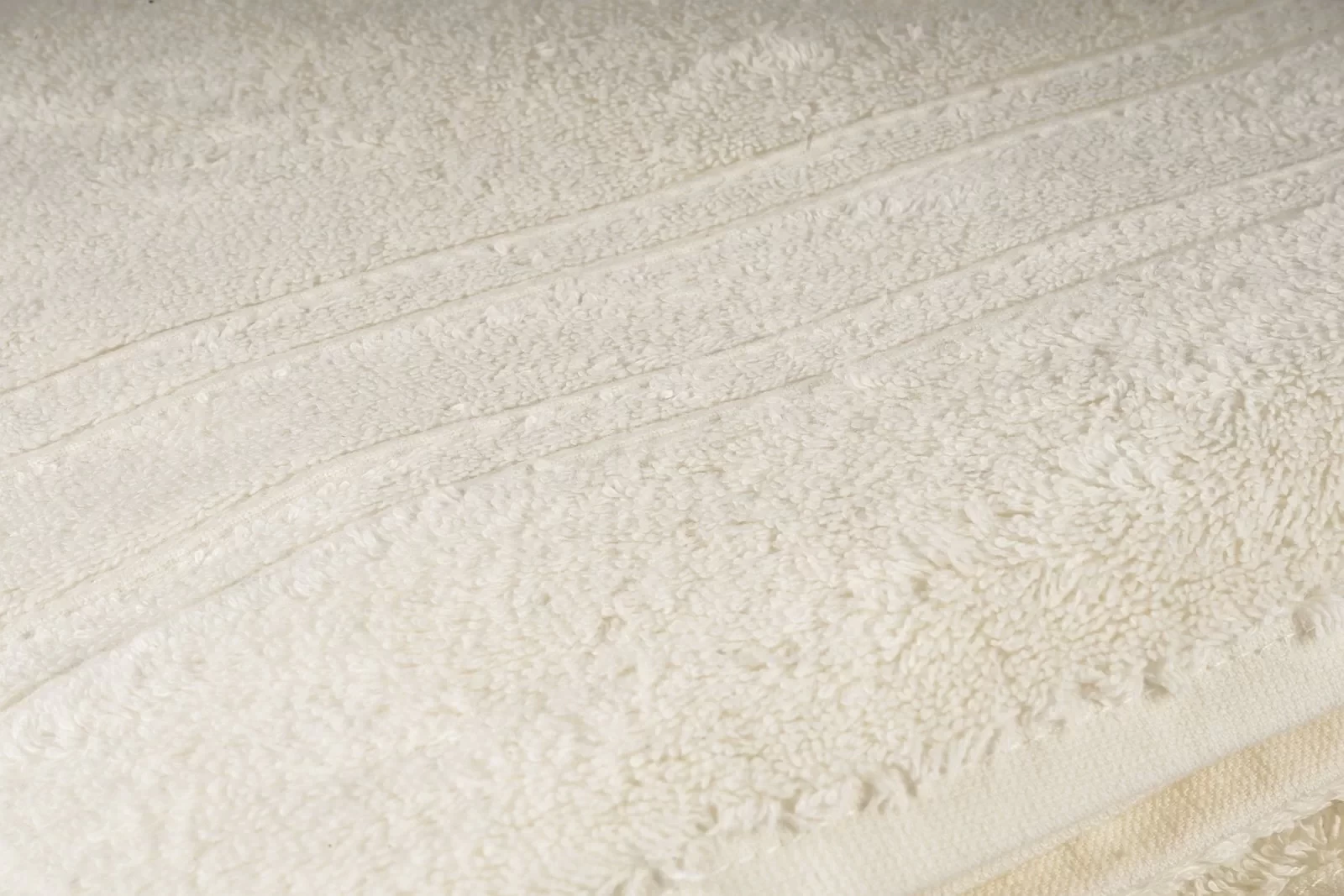 Soft Banyo Havlusu Krem 100x180 Cm