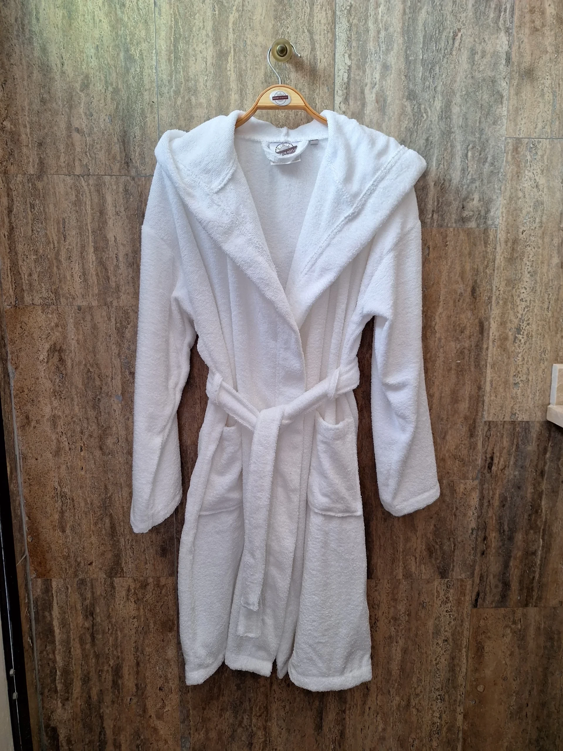 Kapüşonlu Çocuk Bornozu 14-16 Yaş, Beyaz, %100 Pamuk , Emiciliği Yüksek