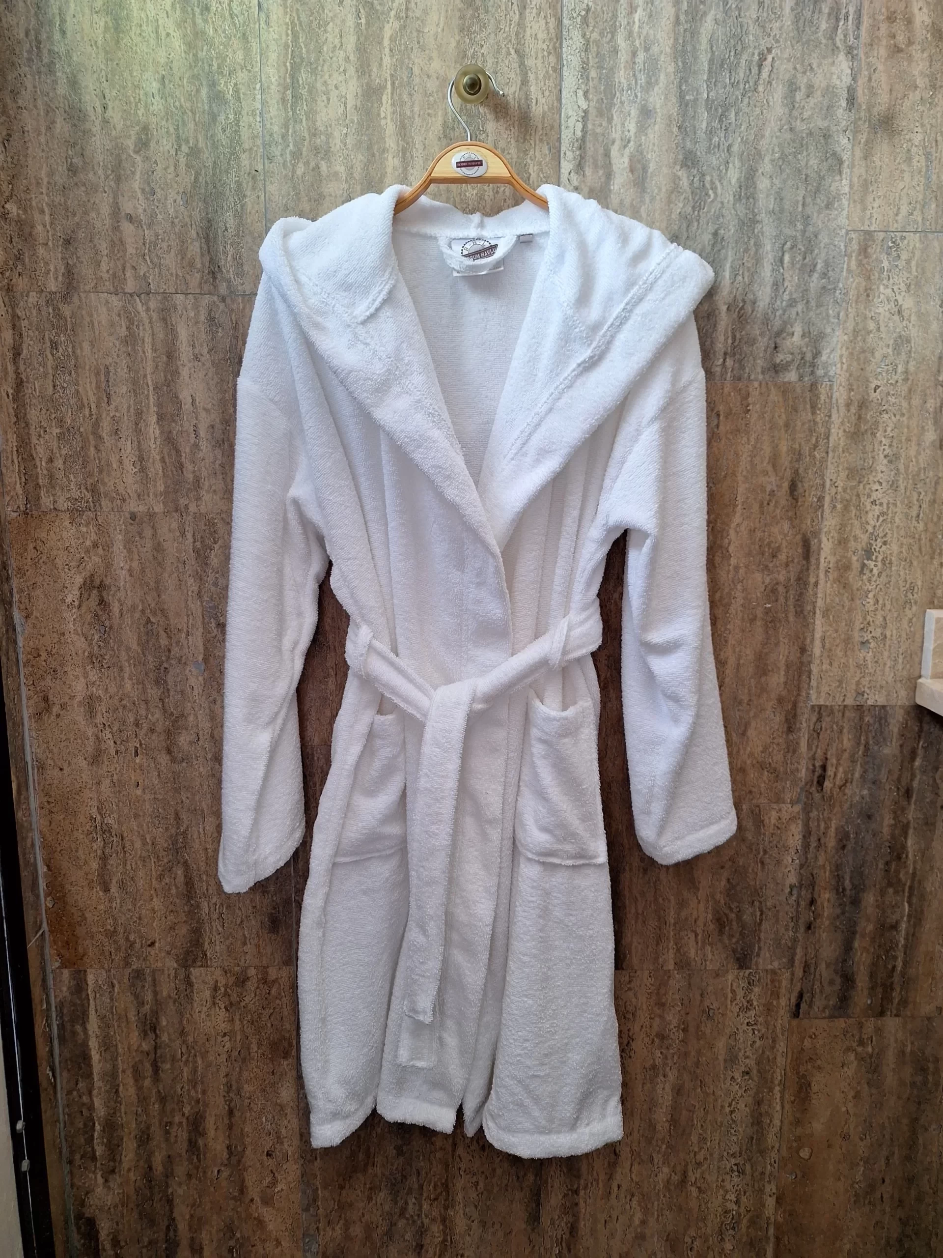 Kapüşonlu Çocuk Bornozu 14-16 Yaş, Beyaz, %100 Pamuk , Emiciliği Yüksek