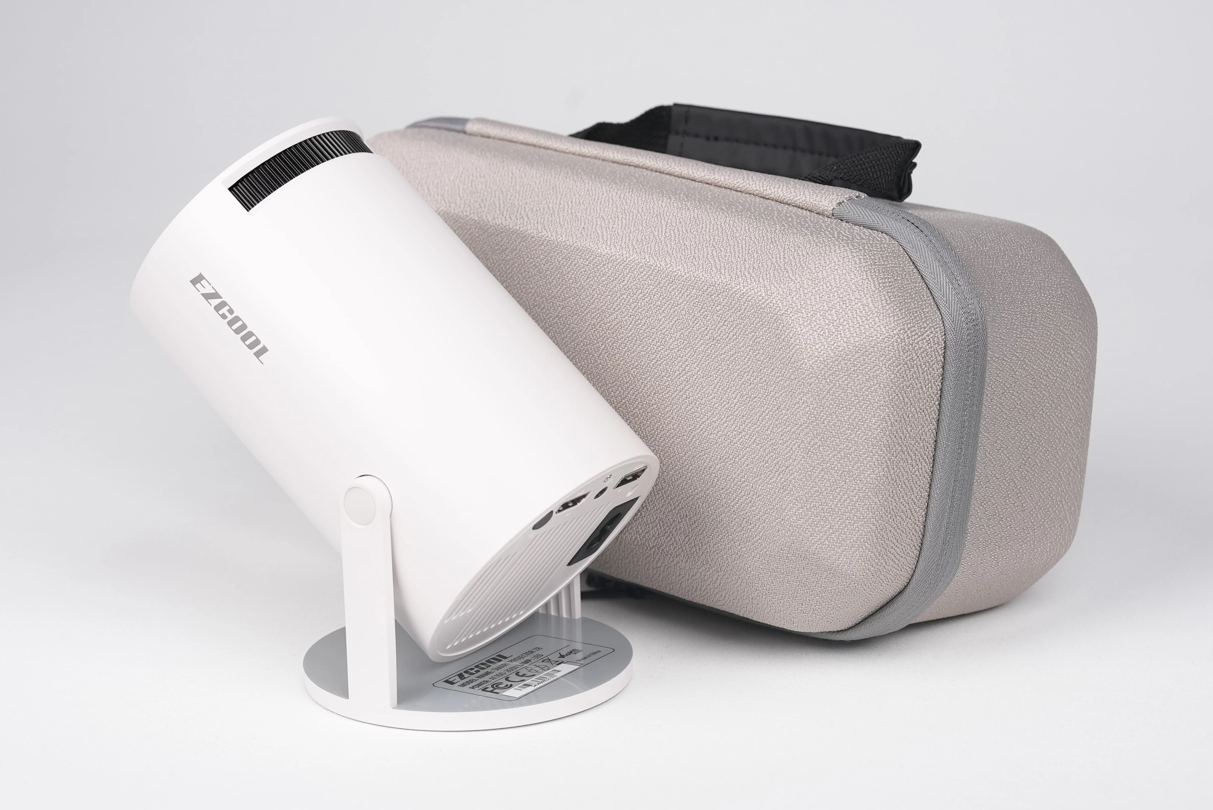 Ezcool Smart Projector Z8 Wi-fi Android Taşınabilir Projeksiyon Cihazı