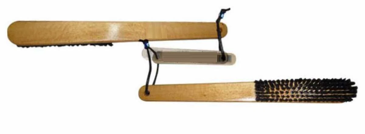 Ahşap Elbise Fırçası