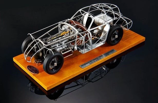 Cmc 1/18 Auto Unıon 8c Rolling Chassis 1938