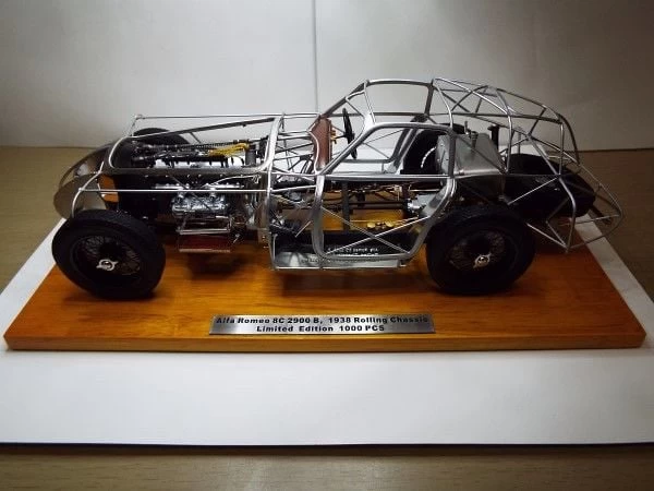 Cmc 1/18 Auto Unıon 8c Rolling Chassis 1938