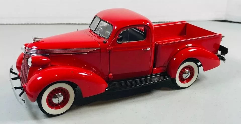 Danbury Mint 1/24 1937 Studebaker Pickup Truck