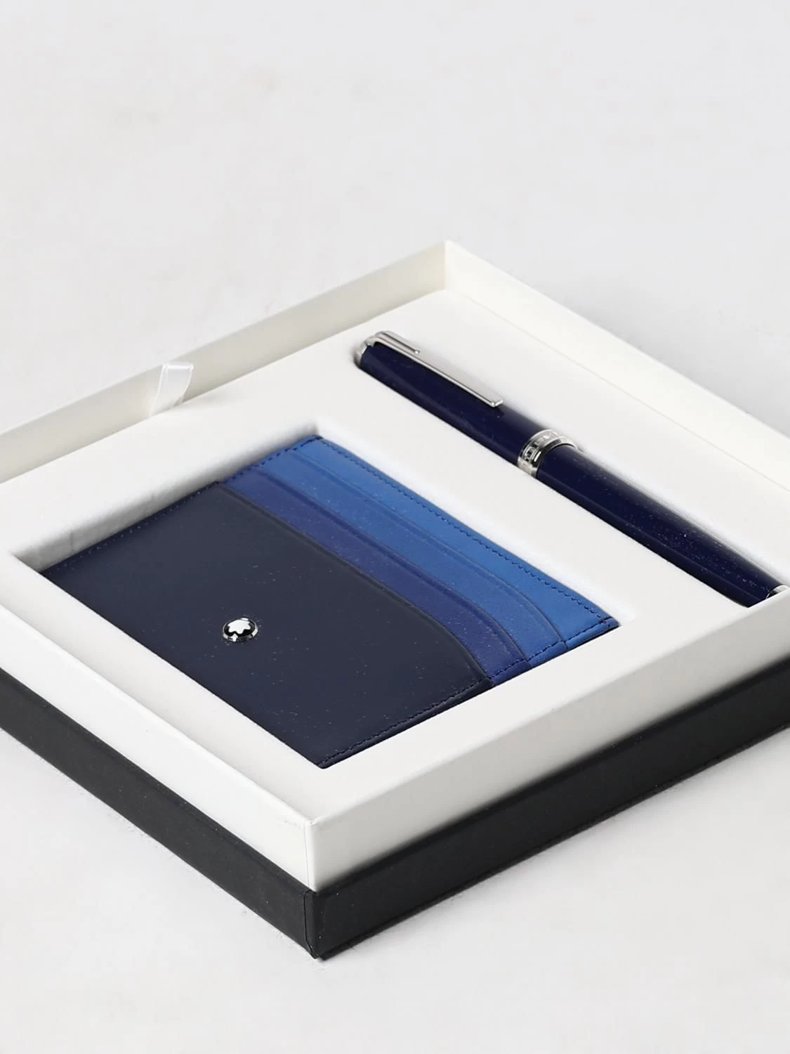 128956 Mont Blanc Set With Pix Blue Rollerball And Meisterstück Kartlık