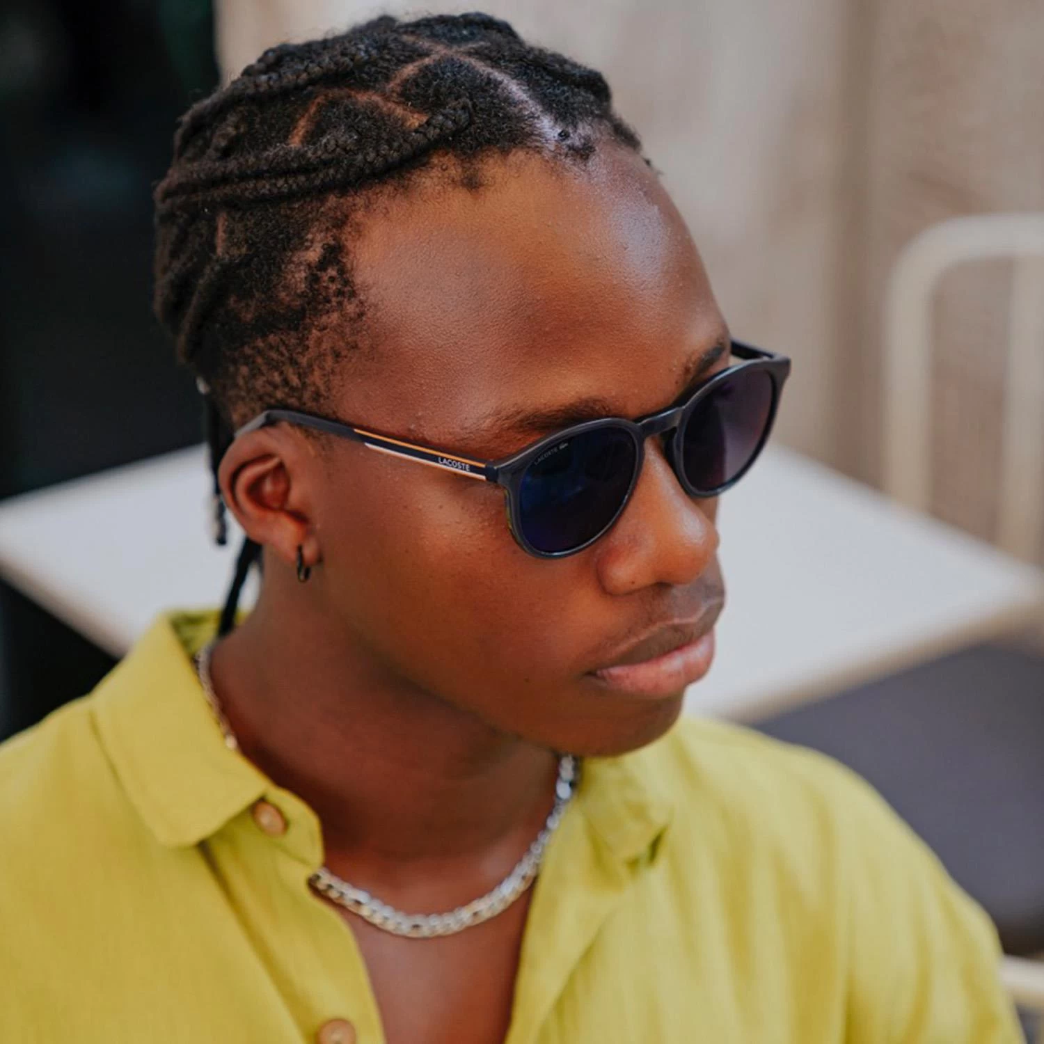 Lacoste L 916s 424 50 Unisex Oval Lacivert Kemik Güneş Gözlüğü