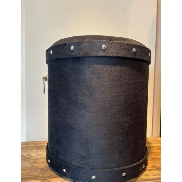 A48 Siyah Kadife Puf